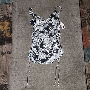 Black & White Floral Upstream Top Size 10